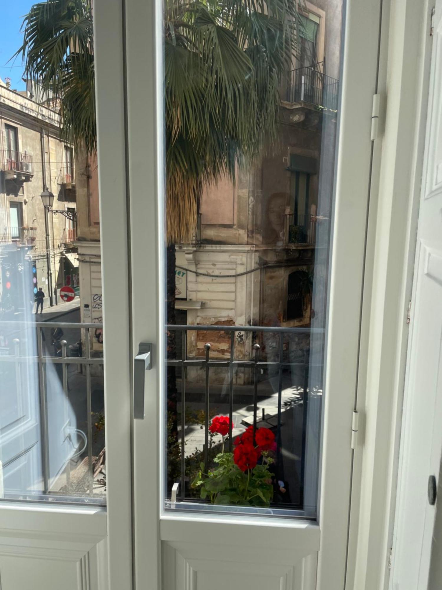 Appartamento Gemmellaro 67 Aeroporto di Catania Fontana Rossa Esterno foto